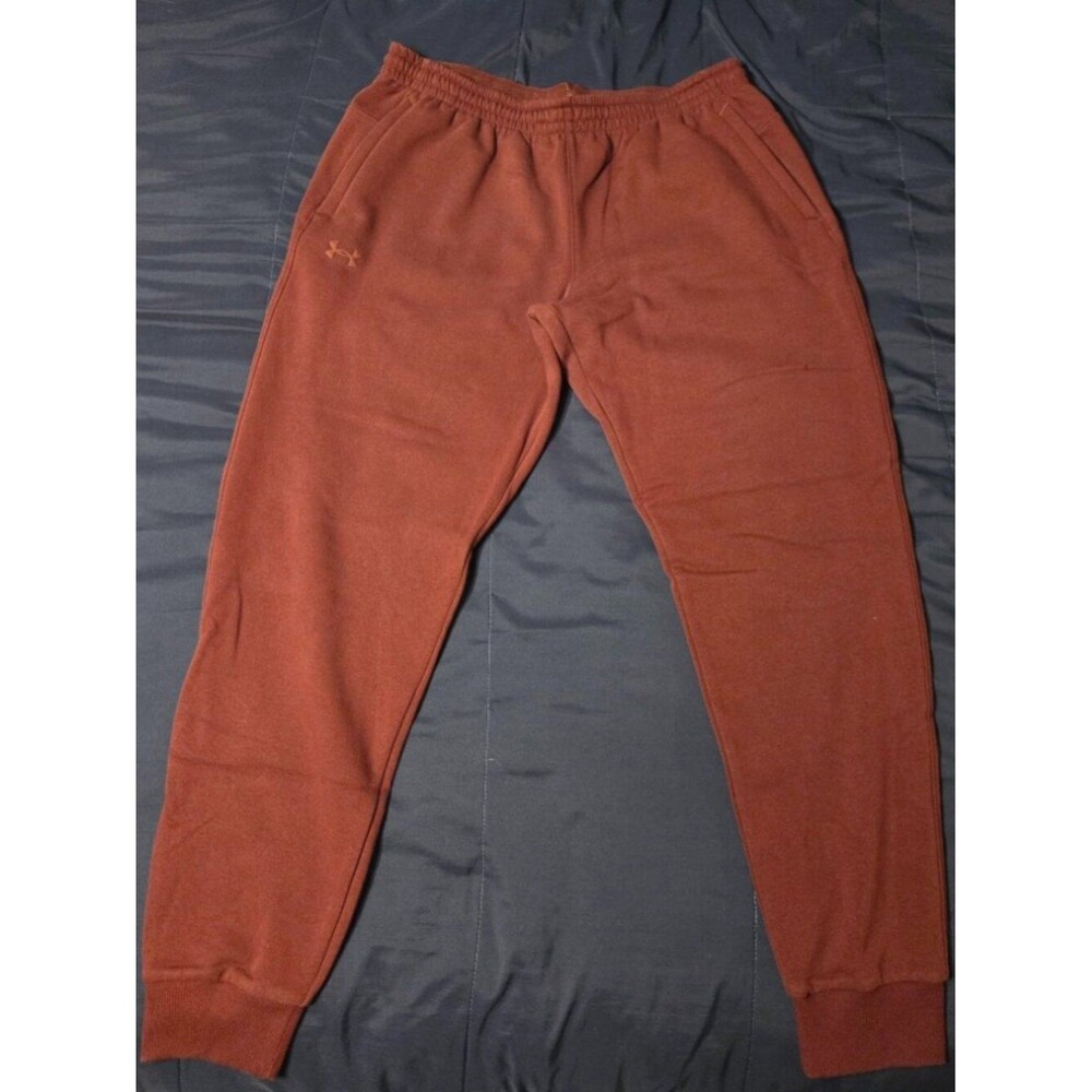MENS XL UNDER ARMOUR MAROON JOGGERS